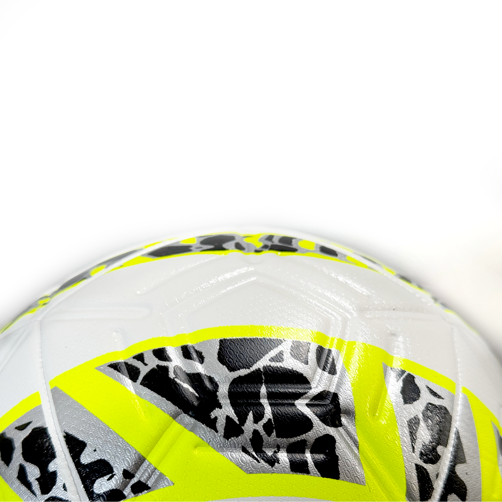 MAESTRO TRAINING BALL (WHITE)